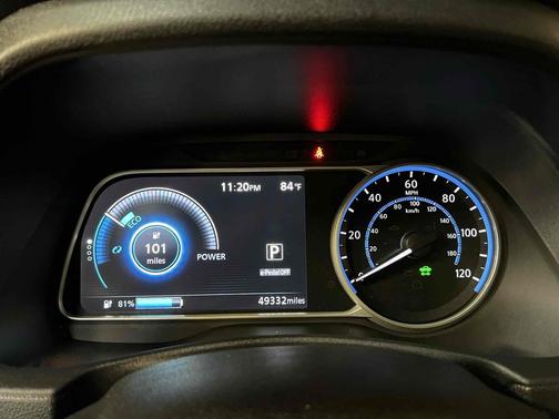 Scarlet Ember 2018 Nissan Leaf SV