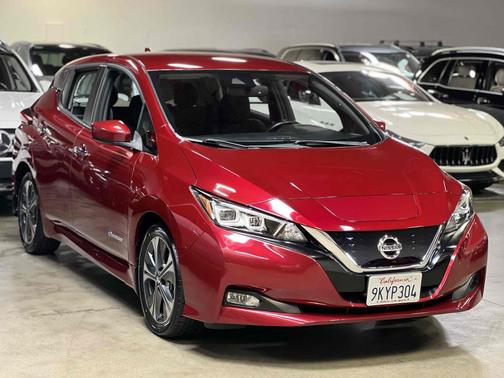 Scarlet Ember 2018 Nissan Leaf SV