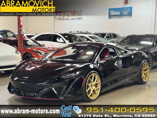 2023 McLaren Artura TechLux