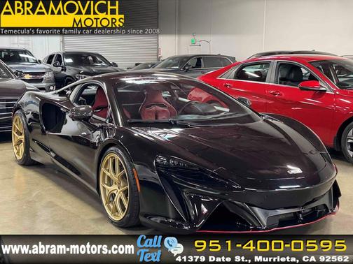 2023 McLaren Artura TechLux