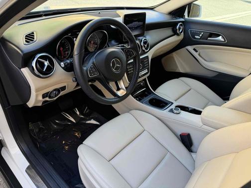 2019 Mercedes-Benz GLA 250 Base