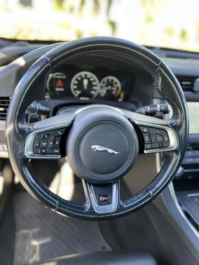 2017 Jaguar XF S