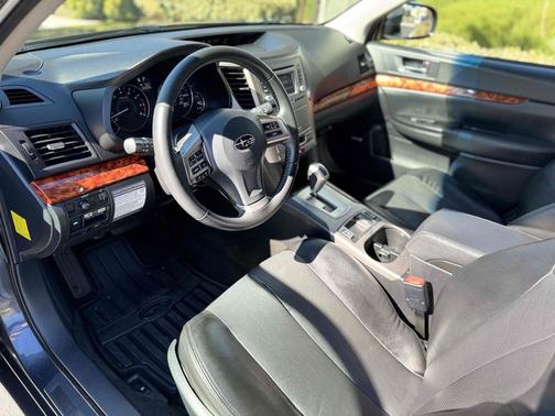 2012 Subaru Outback 3.6R Limited
