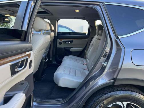 Modern Steel Metallic 2018 Honda CR-V Touring