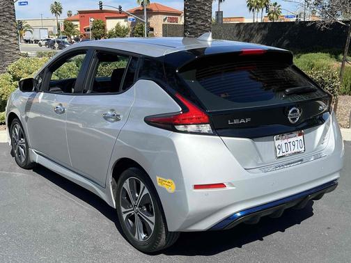 2022 Nissan Leaf SV PLUS 62 kWh