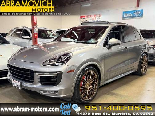 2016 Porsche Cayenne GTS