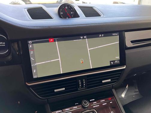 Black 2019 Porsche Cayenne S