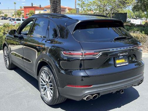 Black 2019 Porsche Cayenne S