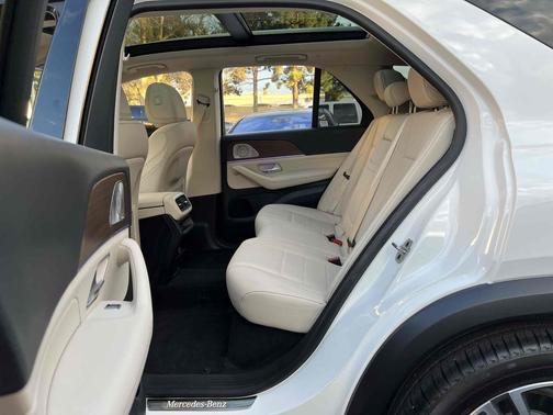 2022 Mercedes-Benz GLE 350 Base