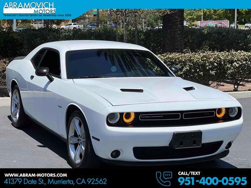 White Knuckle Clearcoat 2017 Dodge Challenger R/T
