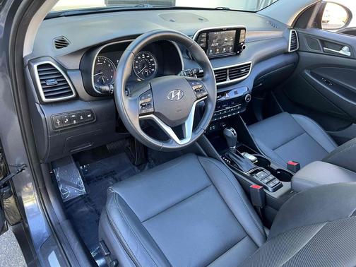2020 Hyundai TUCSON Luxury