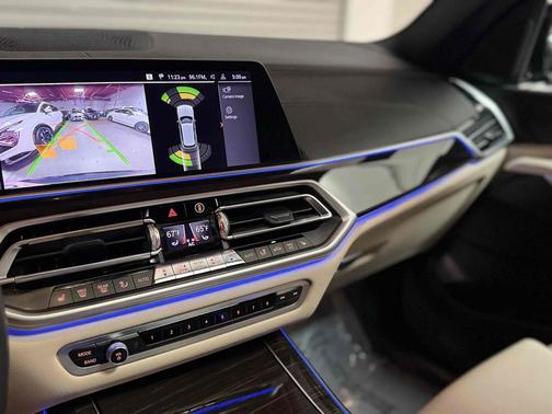 Black Sapphire Metallic 2019 BMW X5 xDrive40i