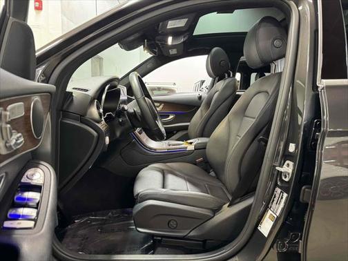 2022 Mercedes-Benz GLC 300 Base