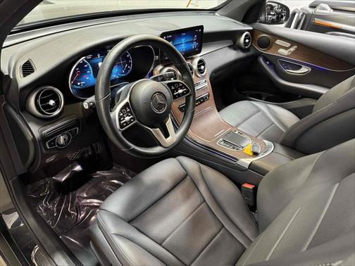 2022 Mercedes-Benz GLC 300 Base
