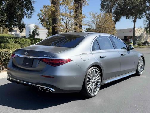 2022 Mercedes-Benz S-Class 4MATIC