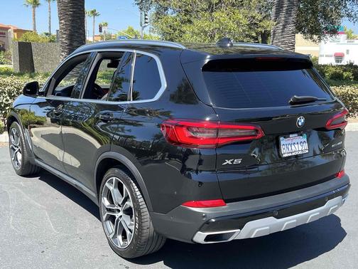 Jet Black 2020 BMW X5 sDrive40i