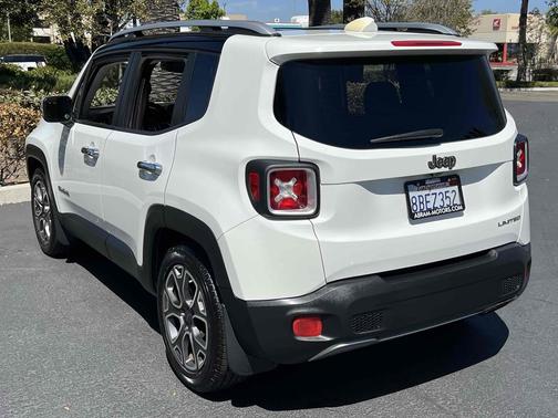 Alpine White 2017 Jeep Renegade Limited
