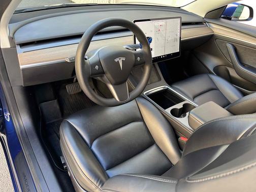 2022 Tesla Model 3 Standard Range