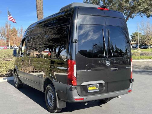 2023 Mercedes-Benz Sprinter 2500 Standard Roof