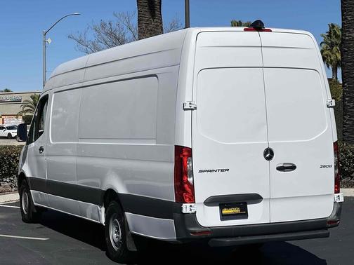 2020 Mercedes-Benz Sprinter 2500 High Roof