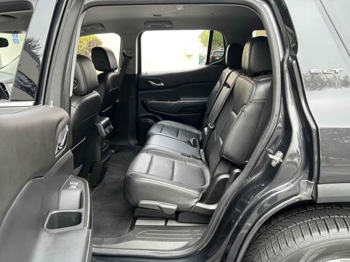 2020 GMC Acadia FWD SLT