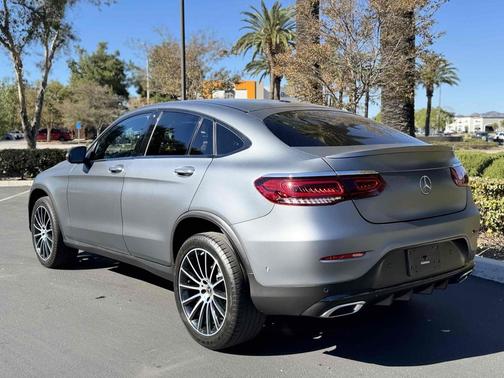 2021 Mercedes-Benz GLC 300 4MATIC Coupe