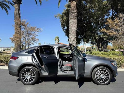 2021 Mercedes-Benz GLC 300 4MATIC Coupe