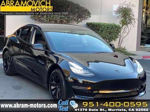 2022 Tesla Model 3 Standard Range