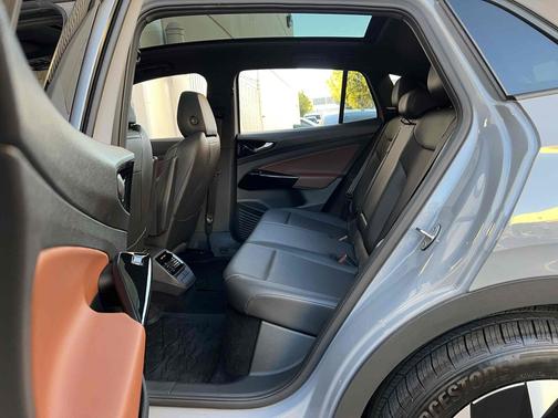 2021 Volkswagen ID.4 Pro S