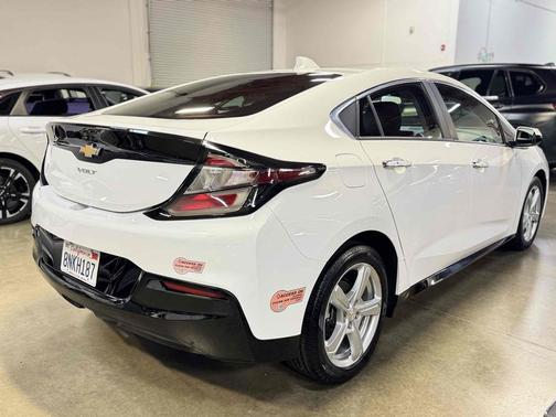 Summit White 2019 Chevrolet Volt LT