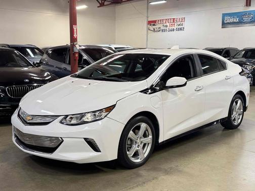 Summit White 2019 Chevrolet Volt LT