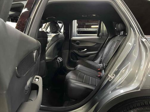 2022 Mercedes-Benz GLC 300 Base