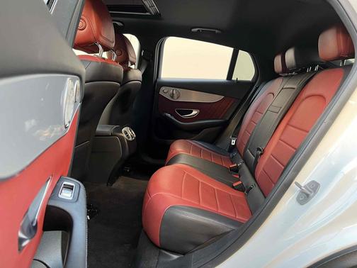 2021 Mercedes-Benz GLC 300 4MATIC Coupe