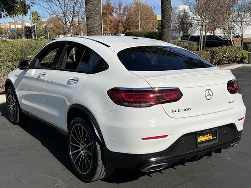 2021 Mercedes-Benz GLC 300 4MATIC Coupe