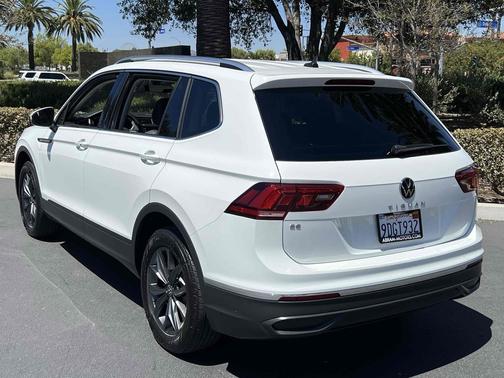 Pure White 2022 Volkswagen Tiguan 2.0T SEL