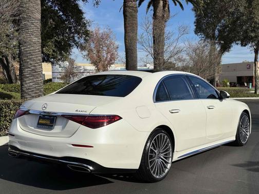2022 Mercedes-Benz S-Class 4MATIC