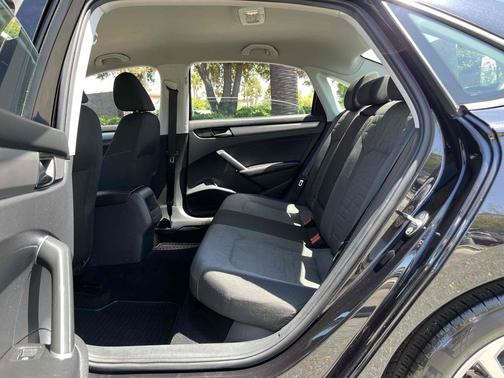 2021 Volkswagen Passat 2.0T S