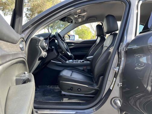 2020 Alfa Romeo Stelvio Ti