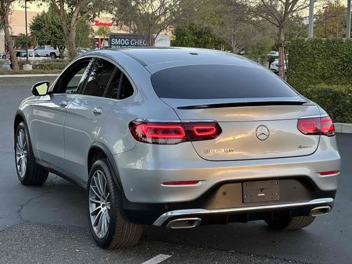 2021 Mercedes-Benz GLC 300 4MATIC Coupe