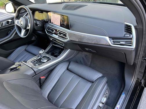 Black Sapphire Metallic 2021 BMW X5 PHEV xDrive45e