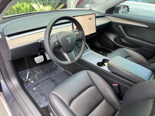 2023 Tesla Model 3 Performance