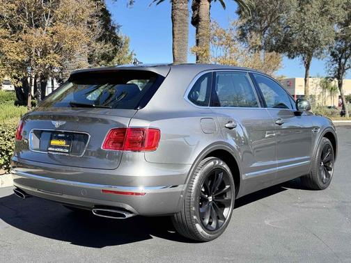 2018 Bentley Bentayga W12 Signature