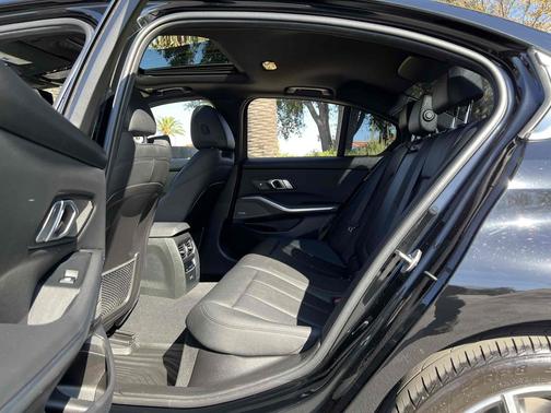 2021 BMW 330e Base