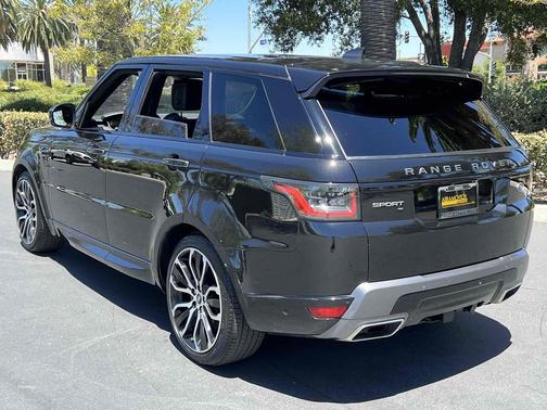 2021 Land Rover Range Rover Sport HSE Silver Edition