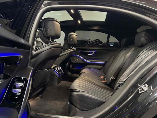2022 Mercedes-Benz S-Class 4MATIC