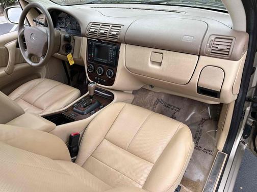 Desert Silver Metallic 2003 Mercedes-Benz M-Class 3.2L