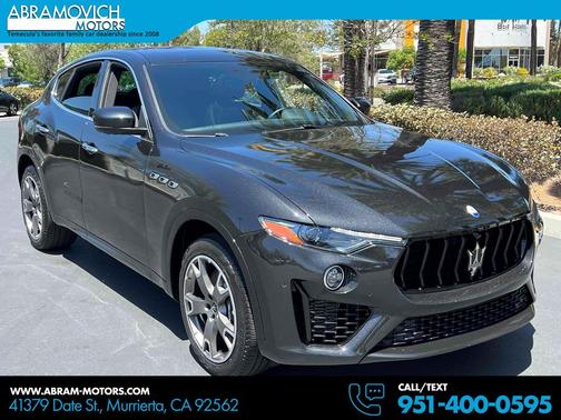 Nero Ribelle Metallic 2023 Maserati Levante Modena