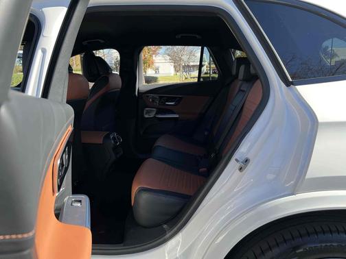 2023 Mercedes-Benz GLC 300 Base