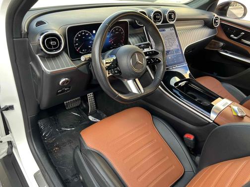 2023 Mercedes-Benz GLC 300 Base