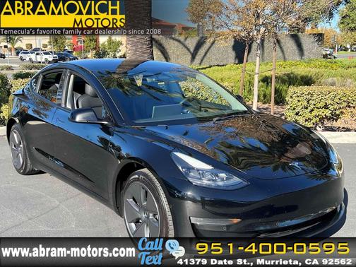 2022 Tesla Model 3 Standard Range